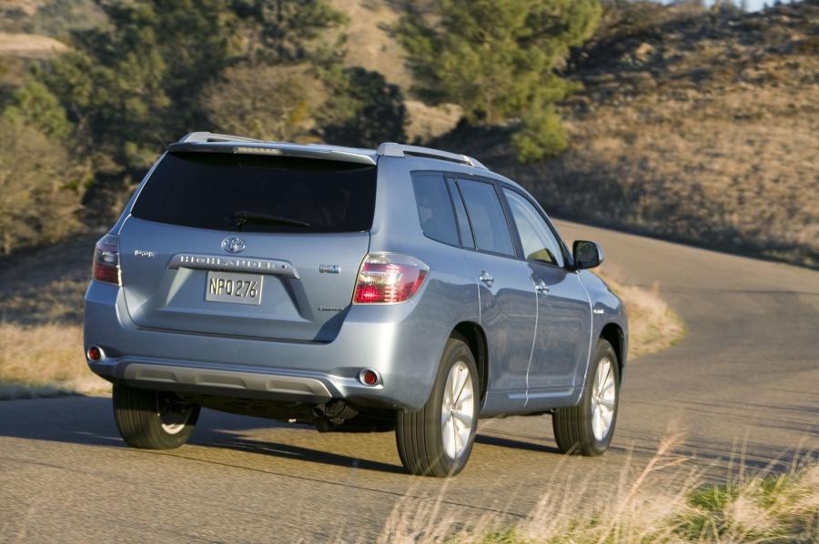  Toyota Highlander Hybrid 2008 года  (фото 25 из 42)